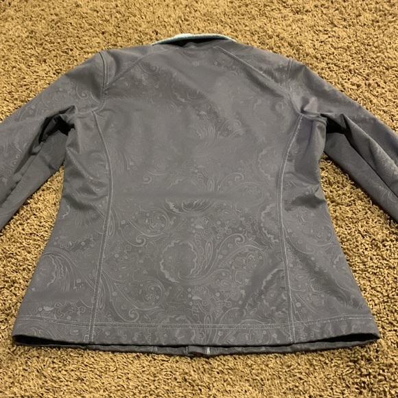 Lightweight jacket - Picture 7 of 11
